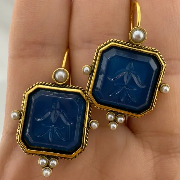 Vintage Blue and Gold Hexagon Earrings - Picture 7 of 7